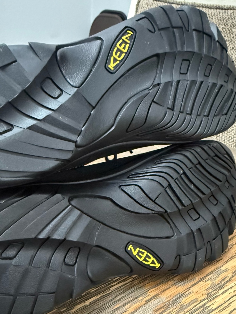 NWOT Keen | Presidio Shoe | Black/Magnet | Size 9 - Picture 7 of 8